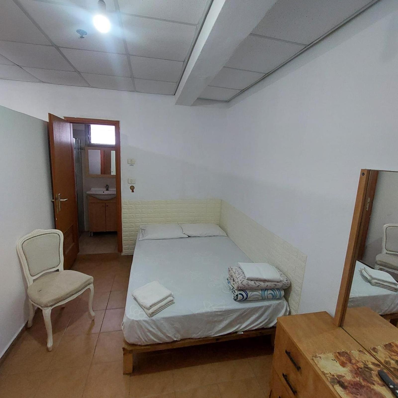 Star Guest- House Hotel Or Yehuda Exterior photo